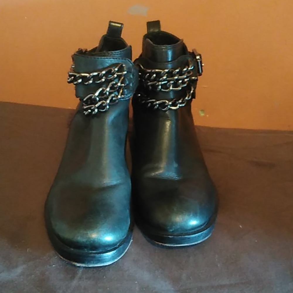 Tory Birch black ankle chained Moto boots